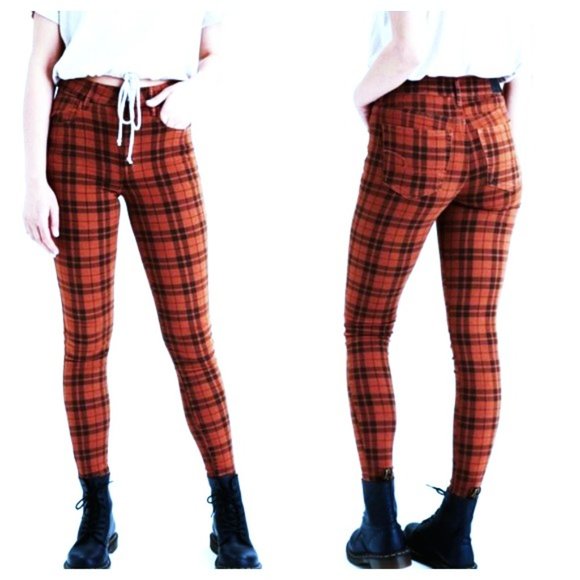 American Eagle Outfitters Denim - Red Plaid Size 4 American Eagle Skinny Leg Jeggings